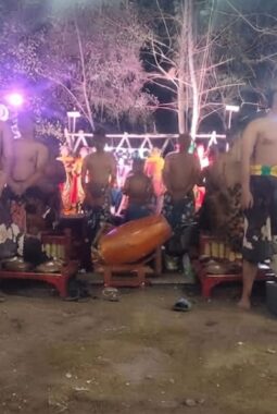 Rayakan HUT Ke-28, Sanggar MAKAN ATI Pamekasan Gelar Aksara PATI, Semarakkan Tayub Madura